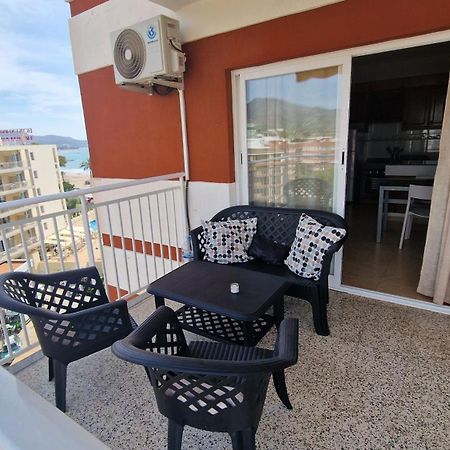 贝尼卡西姆Apartamento De 1 Habitacion Frente Al Mar Y Con Piscina公寓 外观 照片