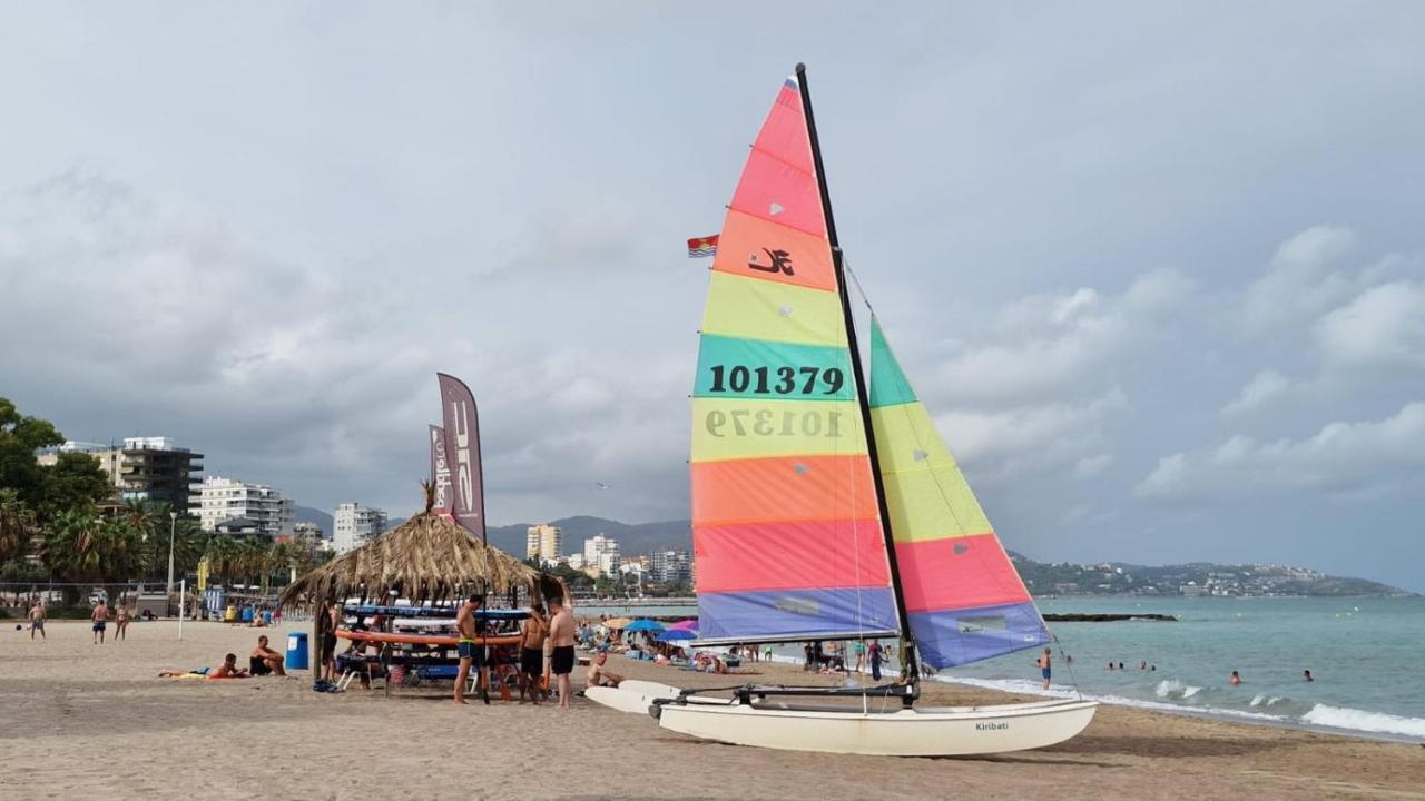 贝尼卡西姆Apartamento De 1 Habitacion Frente Al Mar Y Con Piscina公寓 外观 照片