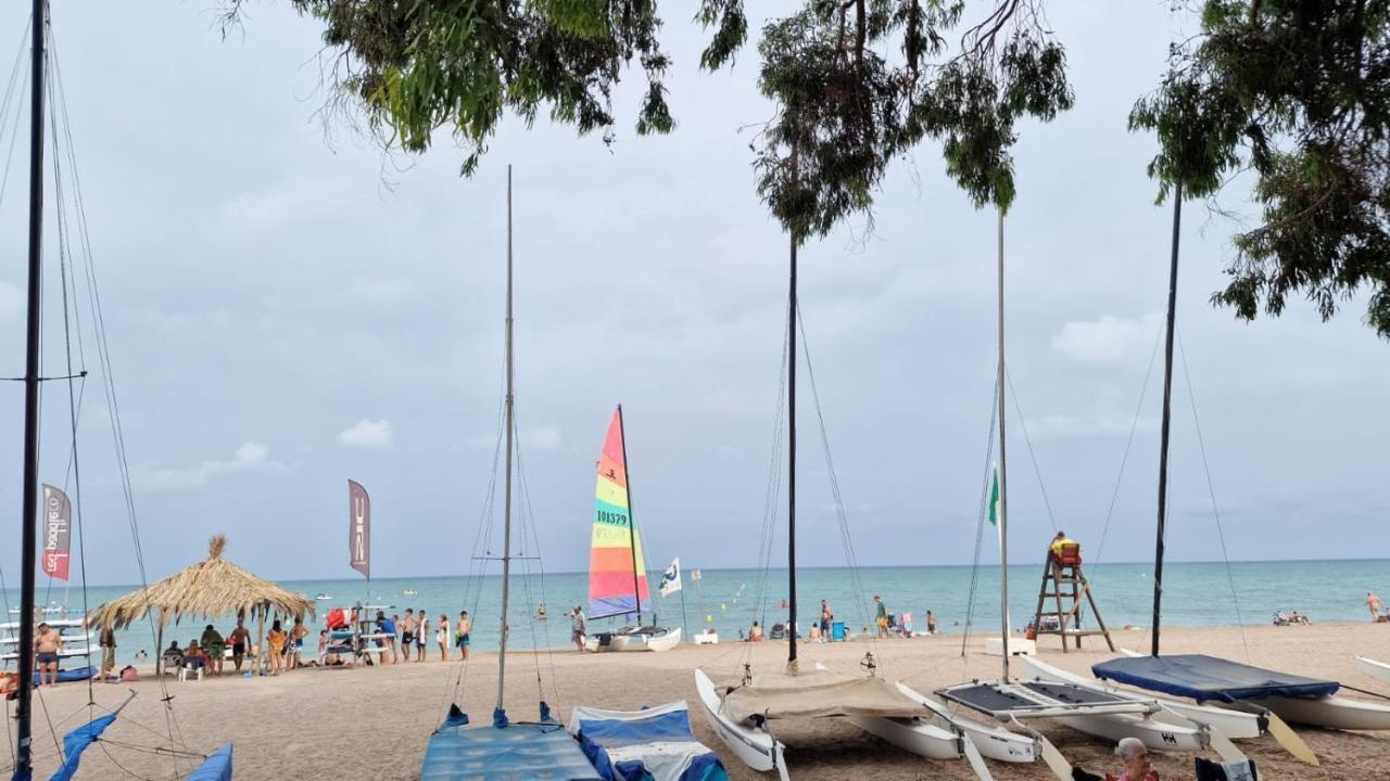 贝尼卡西姆Apartamento De 1 Habitacion Frente Al Mar Y Con Piscina公寓 外观 照片