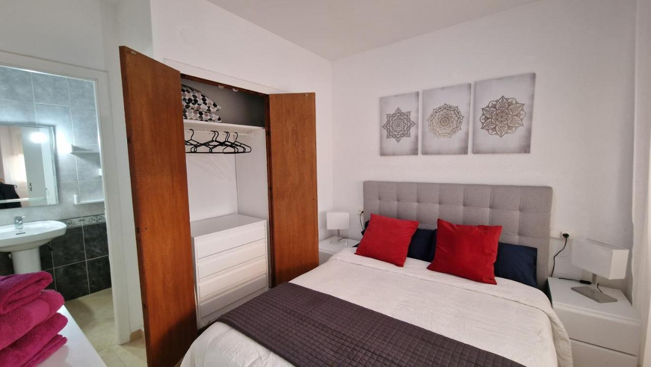 贝尼卡西姆Apartamento De 1 Habitacion Frente Al Mar Y Con Piscina公寓 外观 照片