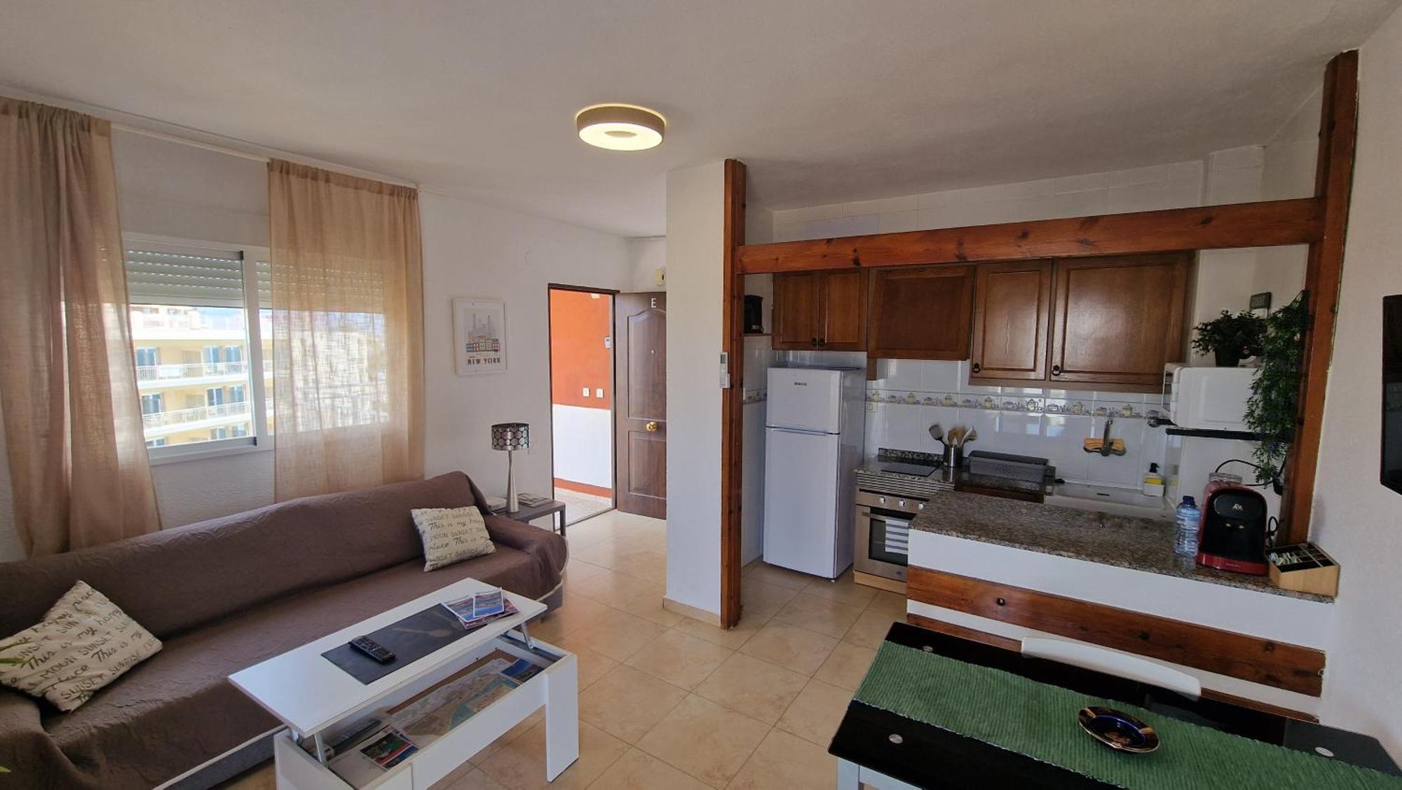 贝尼卡西姆Apartamento De 1 Habitacion Frente Al Mar Y Con Piscina公寓 外观 照片